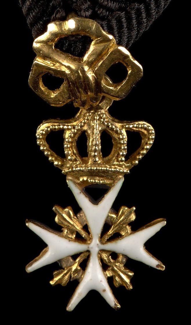 Miniature Cross of the Order of St. John.jpg