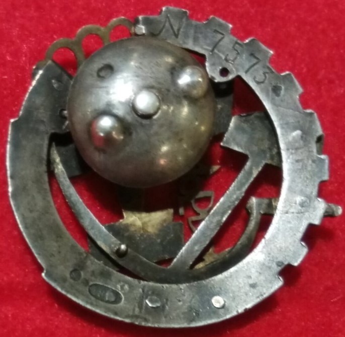 Наградной  знак Добролёта.jpg