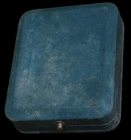 Naval Academy Graduation Badge made by  Miyamoto Shoko workshop.jpg