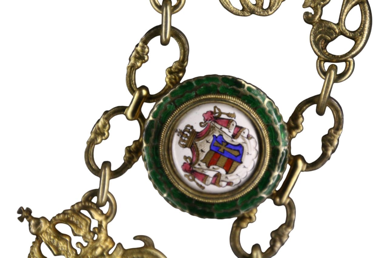 Oldenburg House   and Merit Order Collar.jpg