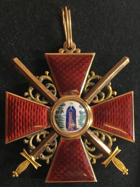 Орден Святой Анны 1-й степени с мечами Эдуард.jpg
