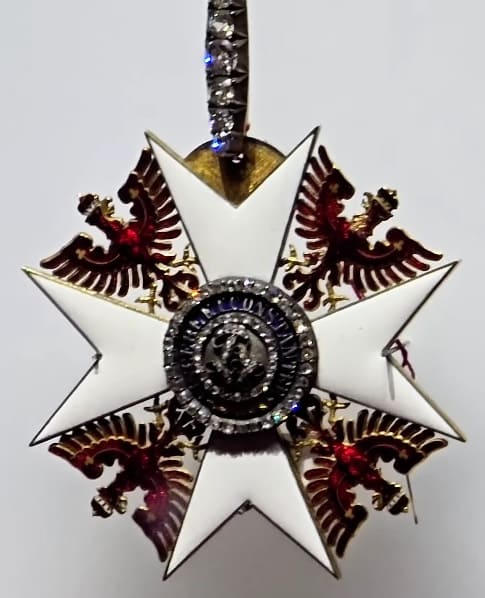 Order of Black Eagle with Diamonds from the collection of Topkapi Palace in Istanbul.jpg