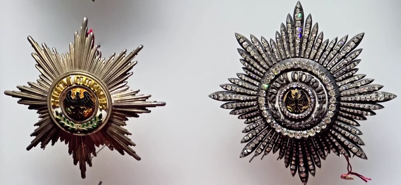 Order of  Black Eagle with Diamonds from the collection of Topkapi Palace in Istanbul.jpg