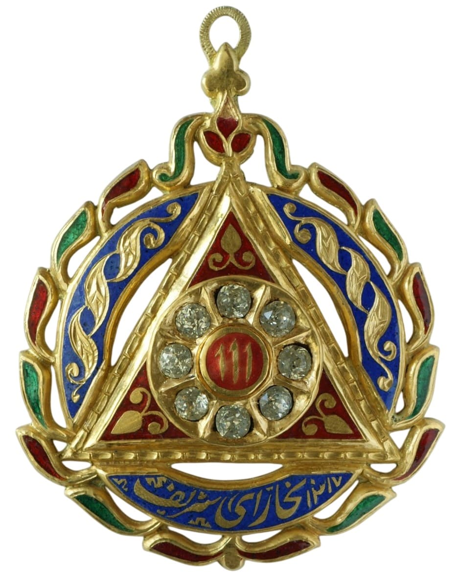Order of Iskander-Salis from the collection of Hermitage.jpg