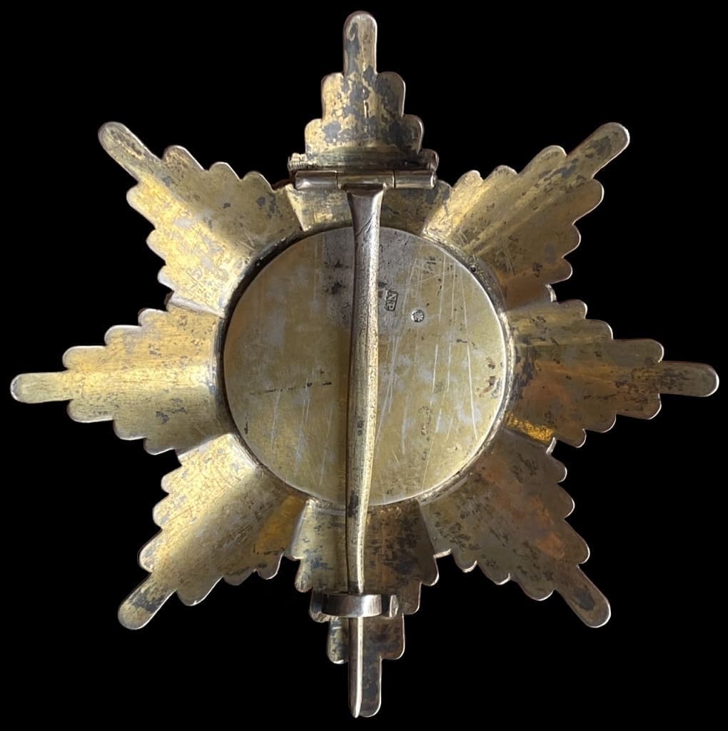 Order of Lion and Sun breast star  made by Russian workshop Nichols&Plinke.jpg