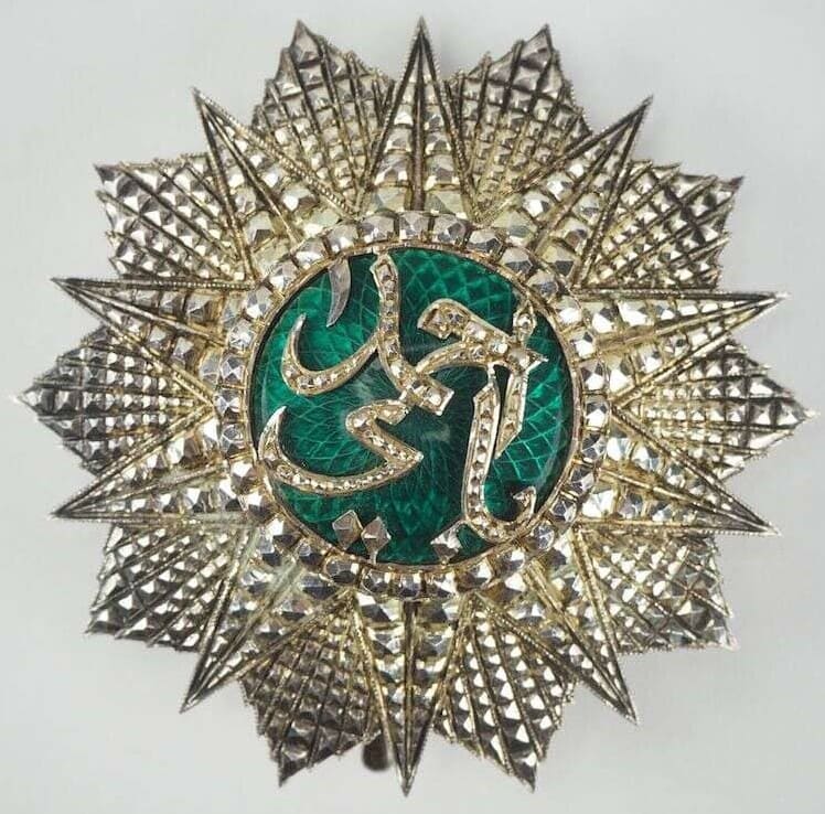 Order of Nichan Iftikhar breast star made by Arthus Bertrand.jpg