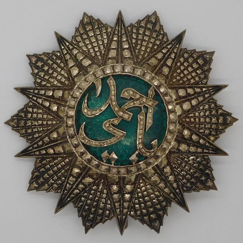 Order of Nichan Iftikhar breast star made by Arthus Bertrand.jpg
