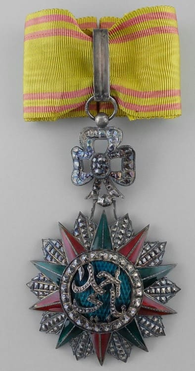 Order of  Nishan-Iftikar with the mark Negro's Head.jpg