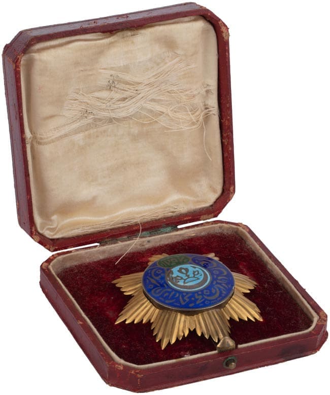 Order of Noble Bukhara  made  by the Alexander Brylov workshop.jpg