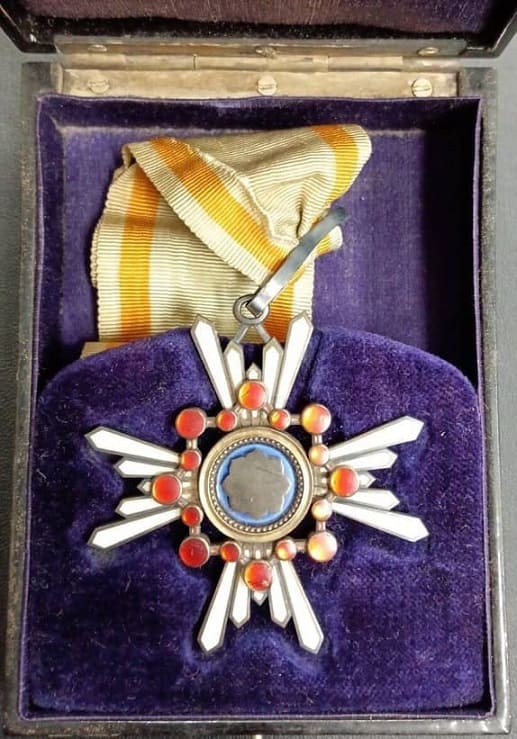 Order of  Sacred Treasure 3rd class with mark 美 made by Shobido workshop.jpg