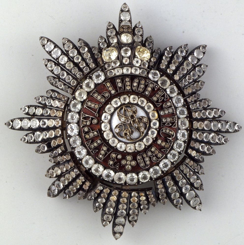 Order  of Saint Alexander Nevsky with Diamonds from State Historical Museum.jpg