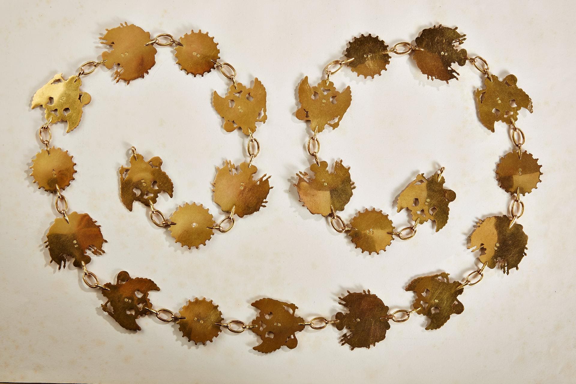 Order of Saint Andrew Collar with 23 links  made by Immanuel Pannasch in 1831.jpg