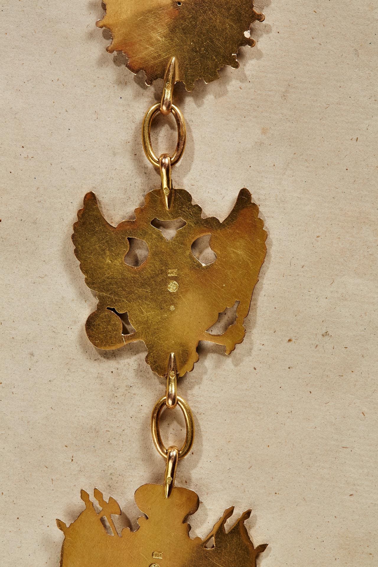 Order of Saint Andrew  Collar with 23 links made by Immanuel Pannasch in 1831.jpg