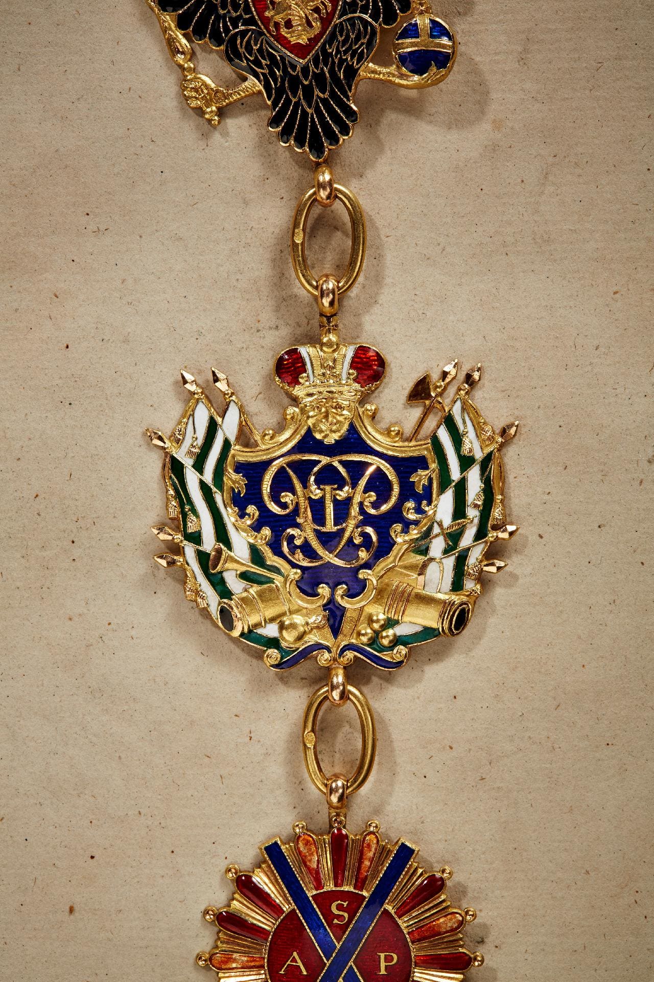 Order of Saint Andrew Collar with 23 links made by Immanuel Pannasch in 1831.jpg