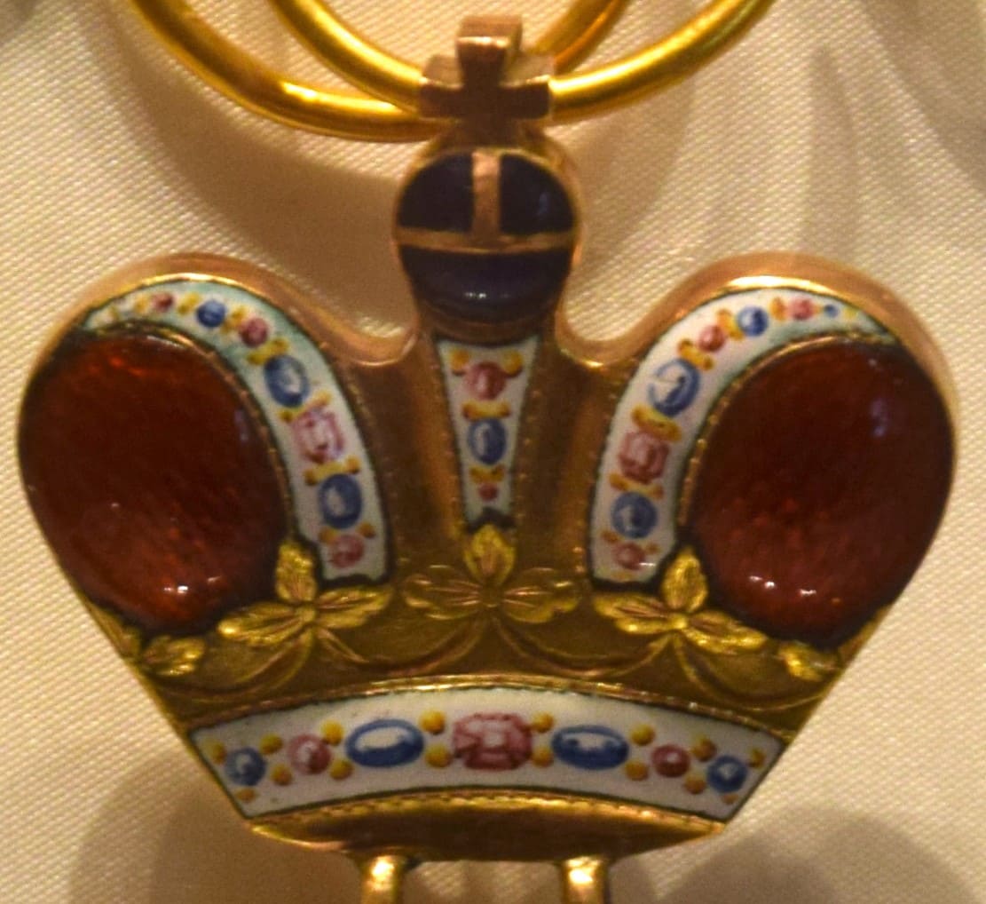 Order of Saint Andrew from the collection of  Musée de la Légion d'honneur.jpg