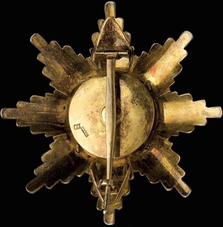 Order of Saint  Stanislaus breast star made by Moscow workshop Ivan Futikin.jpg