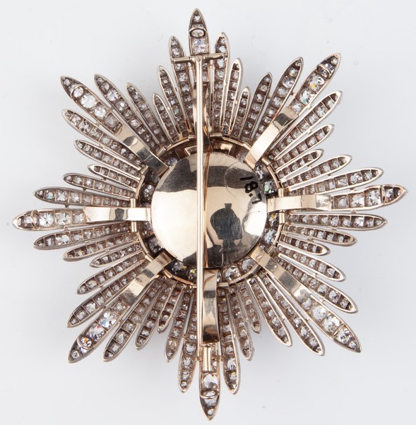 Order of St. Alexander Nevsky with diamonds--.jpg