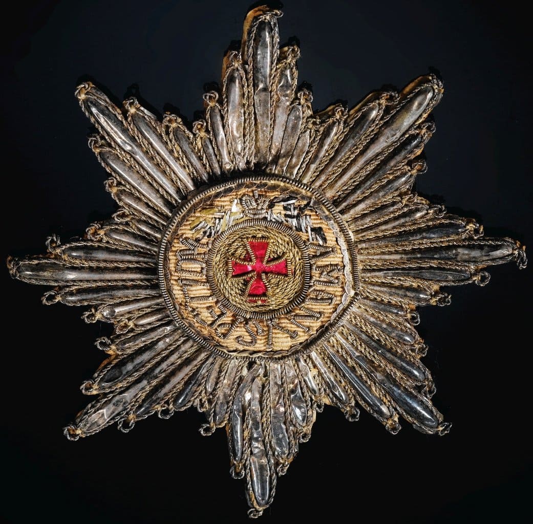 Order of St.Anna  breast star.jpg