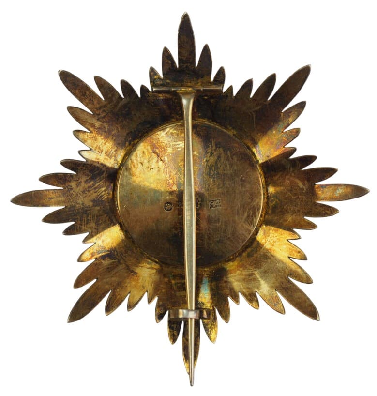 Order of St.Stanislaus Breast Star made by Wilhelm Keibel.jpeg