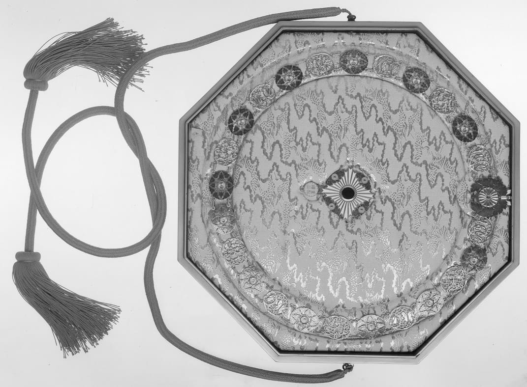 Order of the Chrysanthemum of  King Gustaf V.jpeg