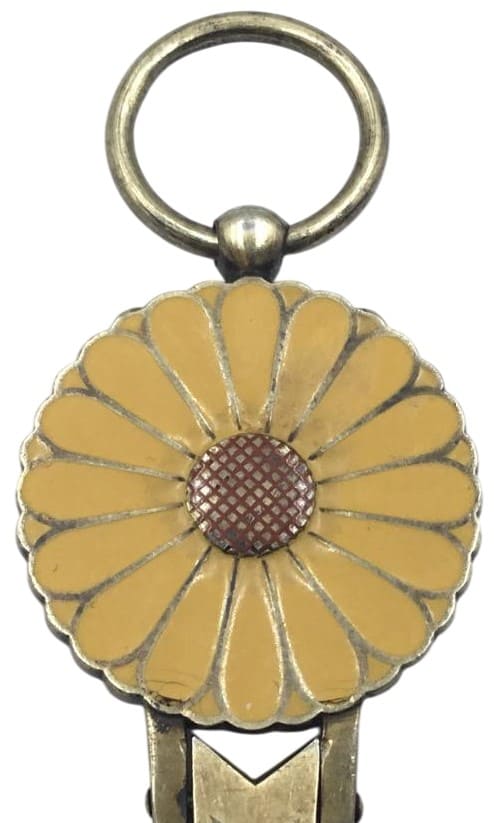 Order of the Chrysanthemum of the  King of Portugal, Manuel II.jpeg