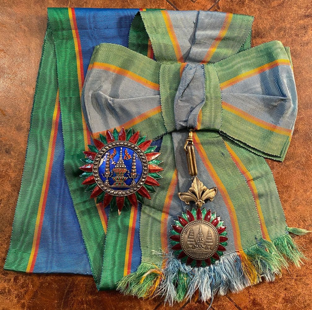 Order of the Crown of Thailand of 1st  type.jpg