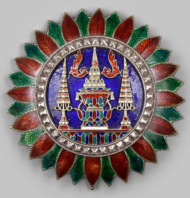 Order of the Crown of Thailand of 1st type made by Court Jewellers A.Gränlert&Co, Bangkok.jpg