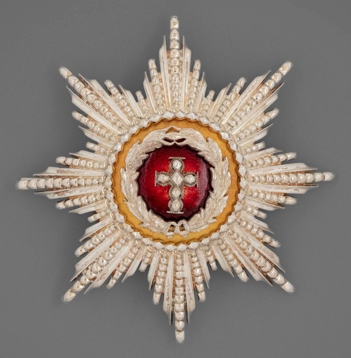Order of the  Elephant awarded  to Emmanuel Macron in 2018.jpg