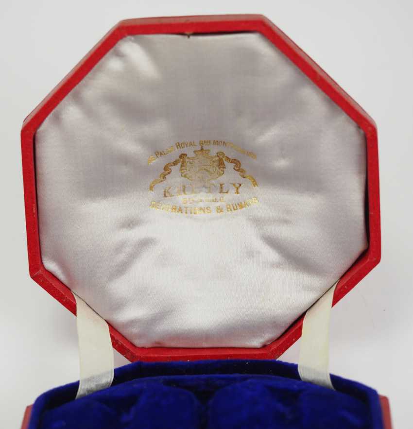 Order of the Elephant Breast  Star  made by Kretly, Paris.jpg