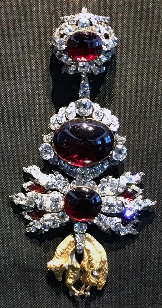 Order of the  Golden Fleece with Bohemian Garnets.jpg