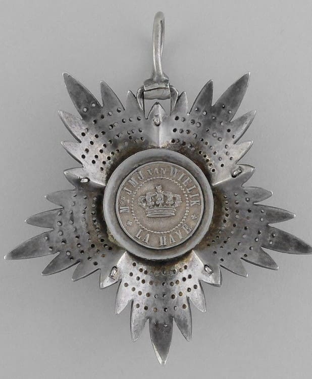 Order of the  Lion and Sun made by JMJ van Wielik, Hague.jpg