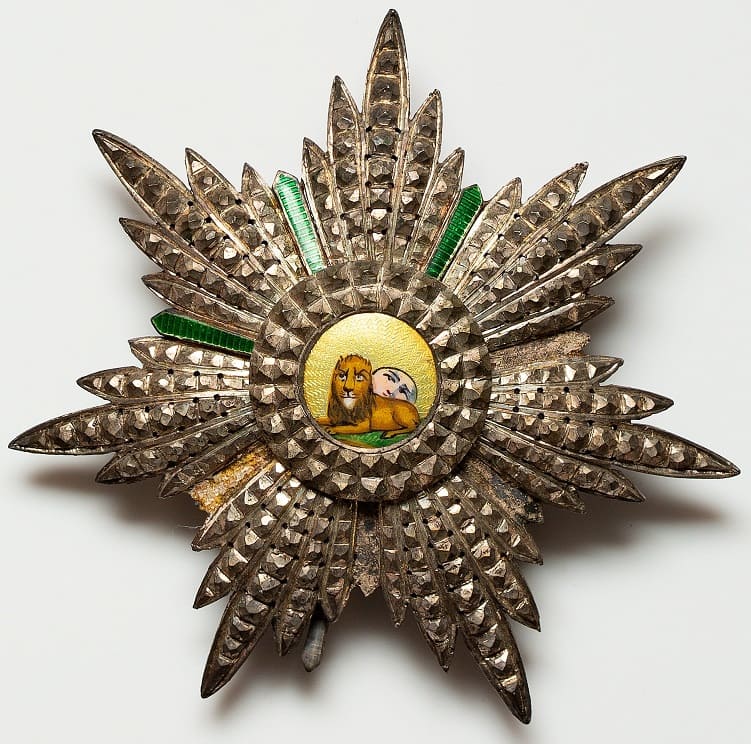 Order of the Lion  and Sun made by Saniolmamalek.jpg
