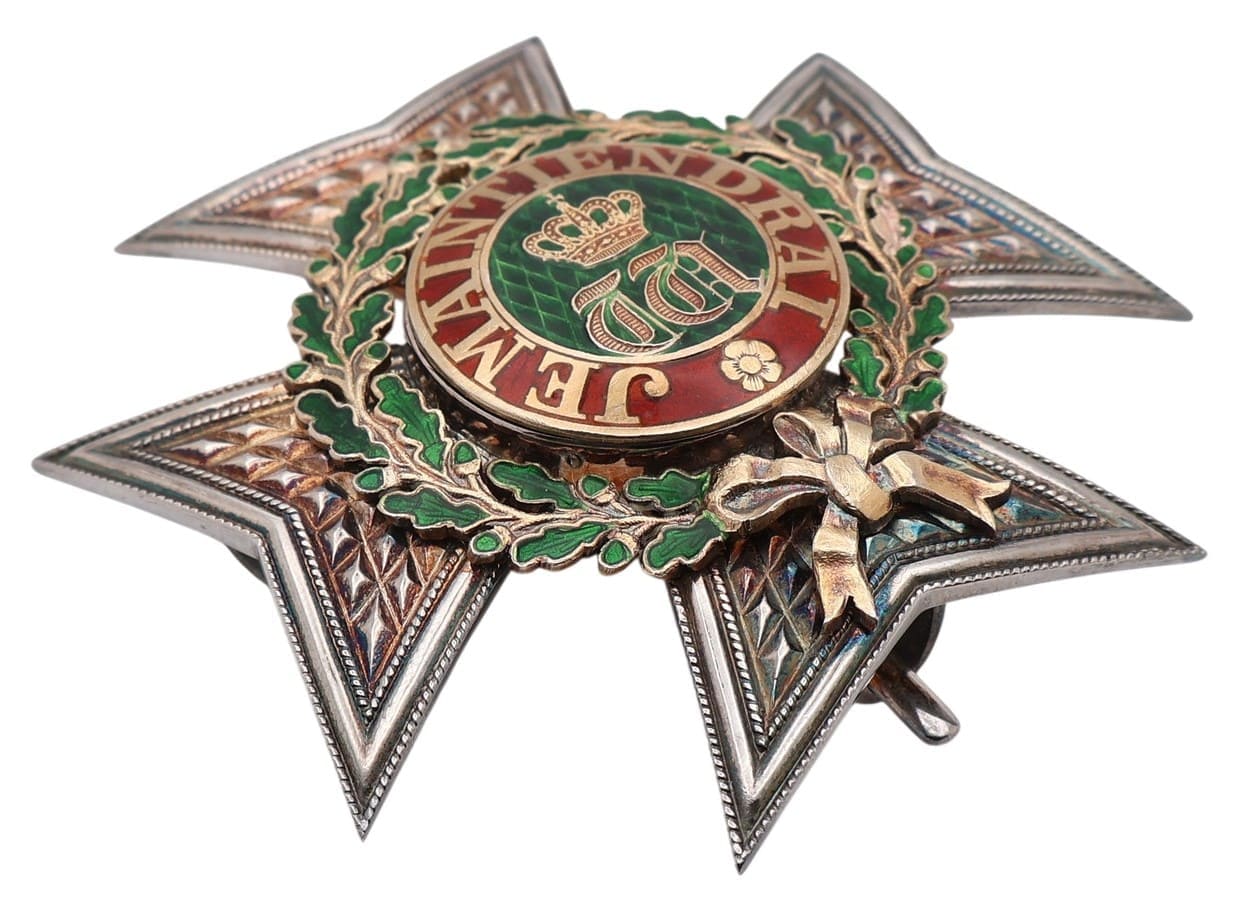 Order of the Oak  Crown made by Arthus Bertrand.jpg