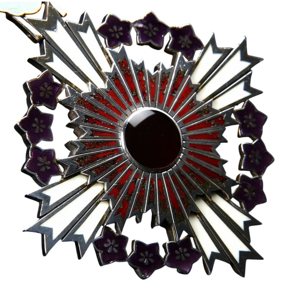 Order  of the  Paulownia Flower.jpg