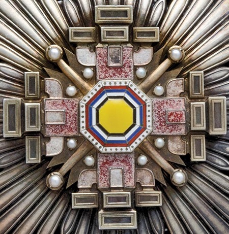 Order of the Pillars of the State.jpg
