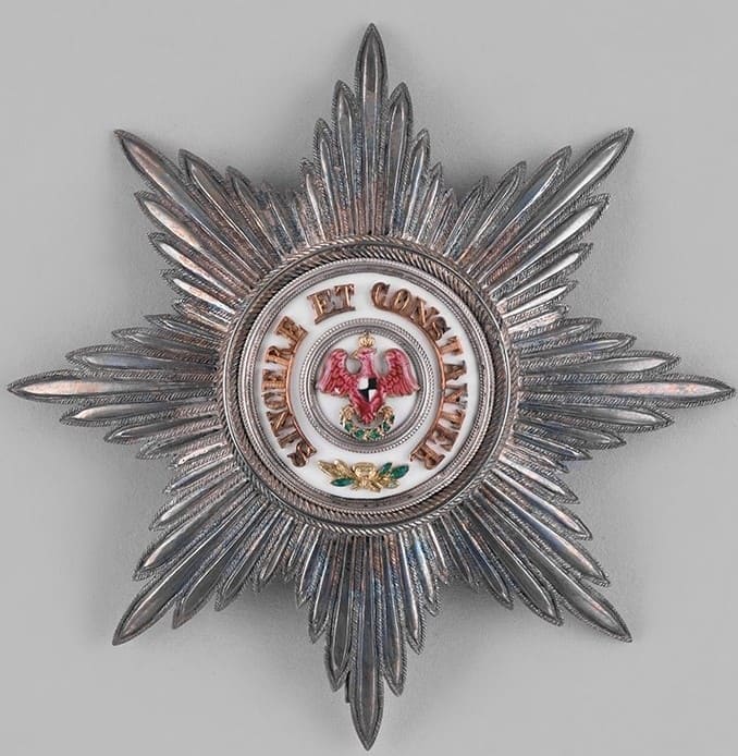Order of the Red Eagle breast star made by Kretly.jpg