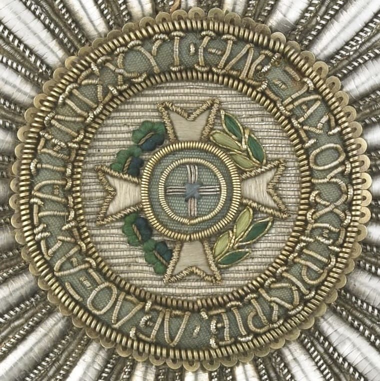 Order of the  Redeemer 1st type breast star — копия.jpg