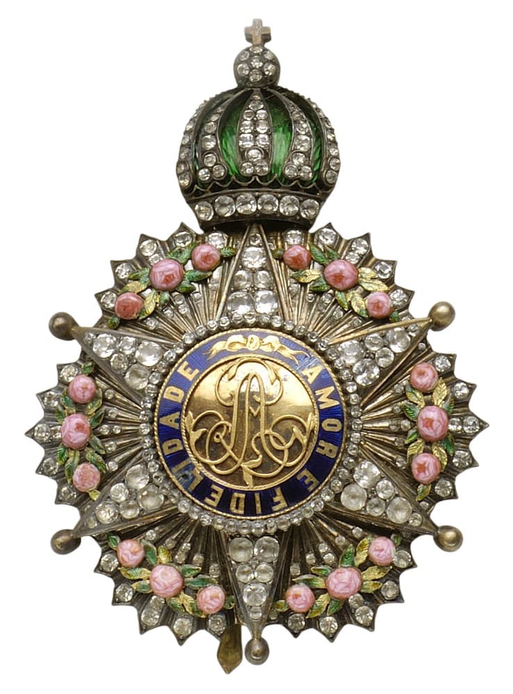 Order of the Rose breast star with Diamonds.jpg