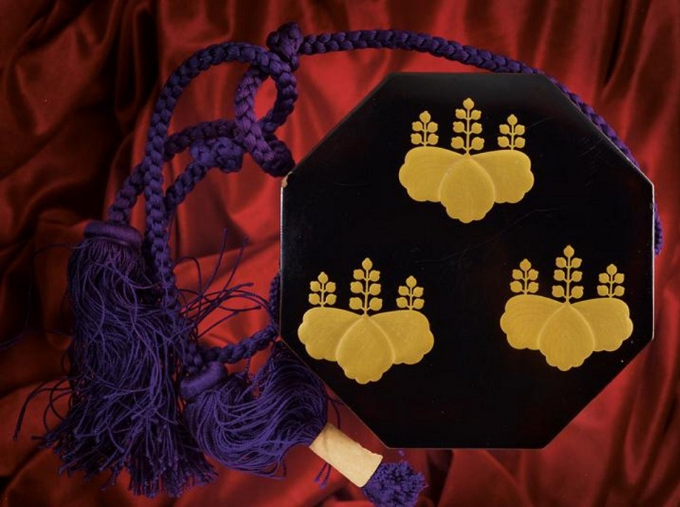 Order of the Sacred Treasure  in Cases for Foreigners.jpg