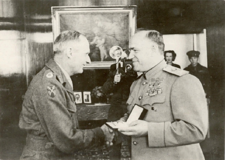 Order of Victory VII of Field Marshal Bernard Montgomery-.jpg