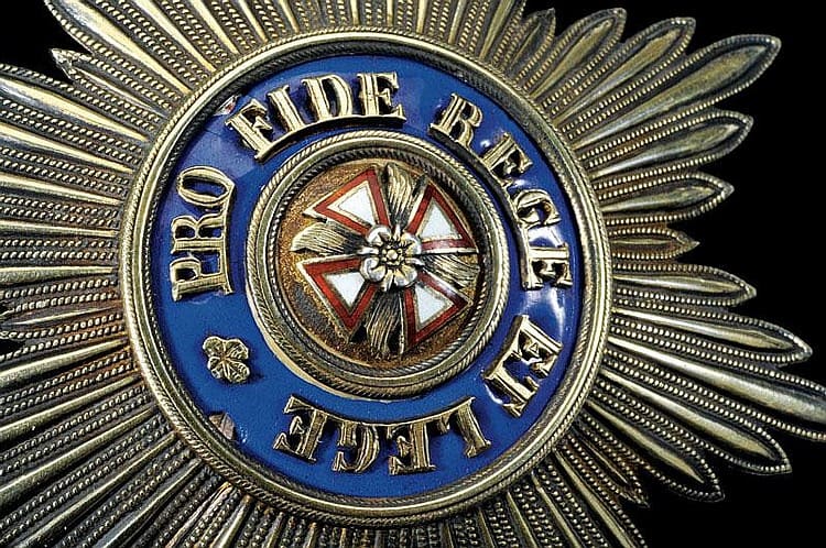 Order of White Eagle made by workshop of Albert Keibel breast star.jpg