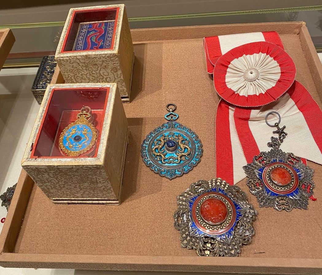 Orders of Double Dragon from the collection of Musée de la Légion d'honneur-.jpg