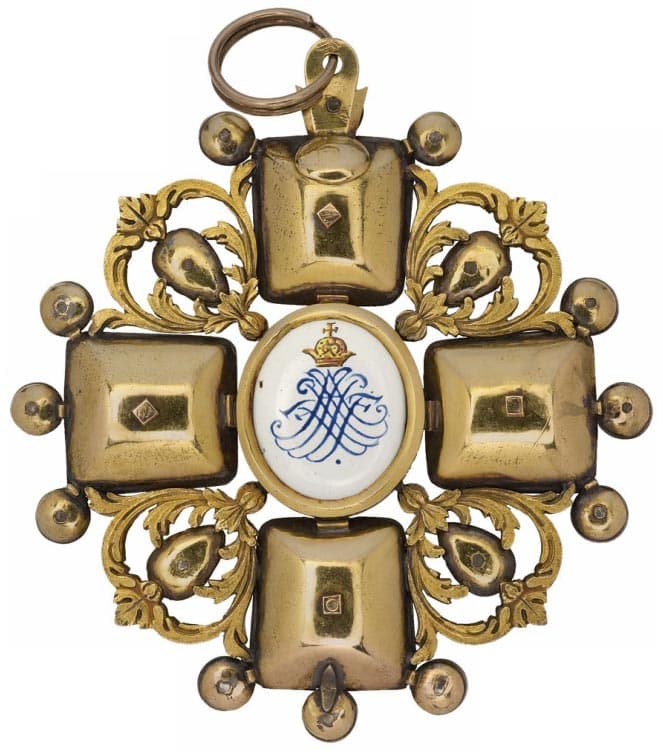 Orders of Saint Anna of Holstein type  made by Afanasy Panov.jpg