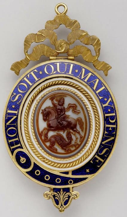 Original  Medallion of Royal Hanoverian Order of St. George.jpg