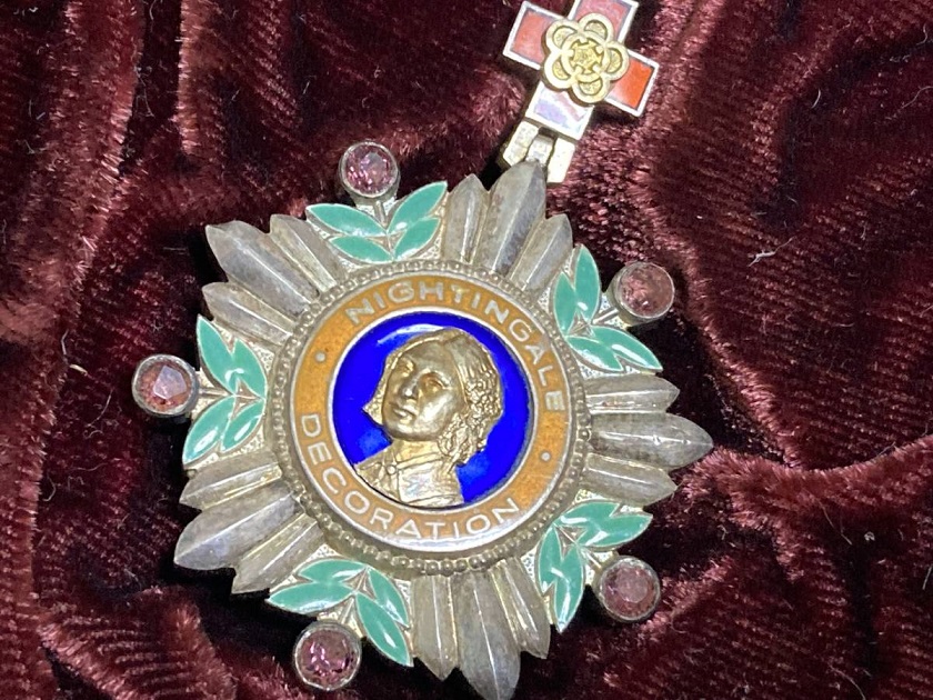 Osaka Prefecture Nightingale Merit Decoration.jpg