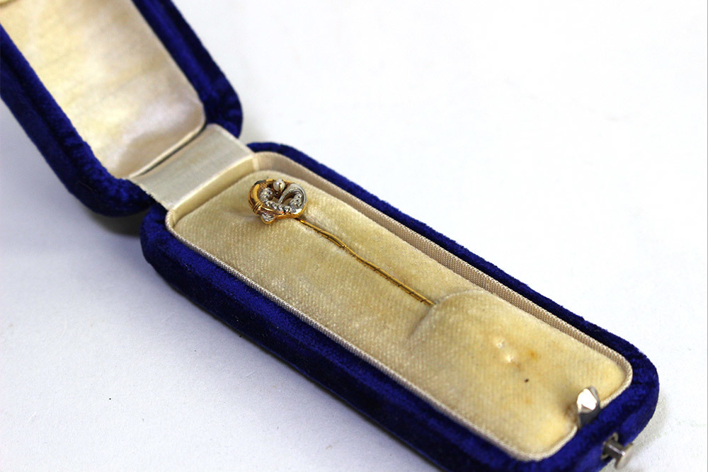 Pearl Pin of Marine Rescue Association   -.jpg