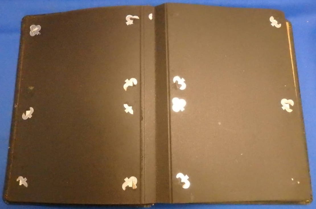 Photo album Memories of the Holy War  聖戦の思い出 アルバム.jpg