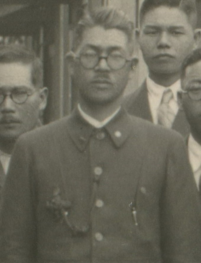 国民服儀礼章  photo.jpg