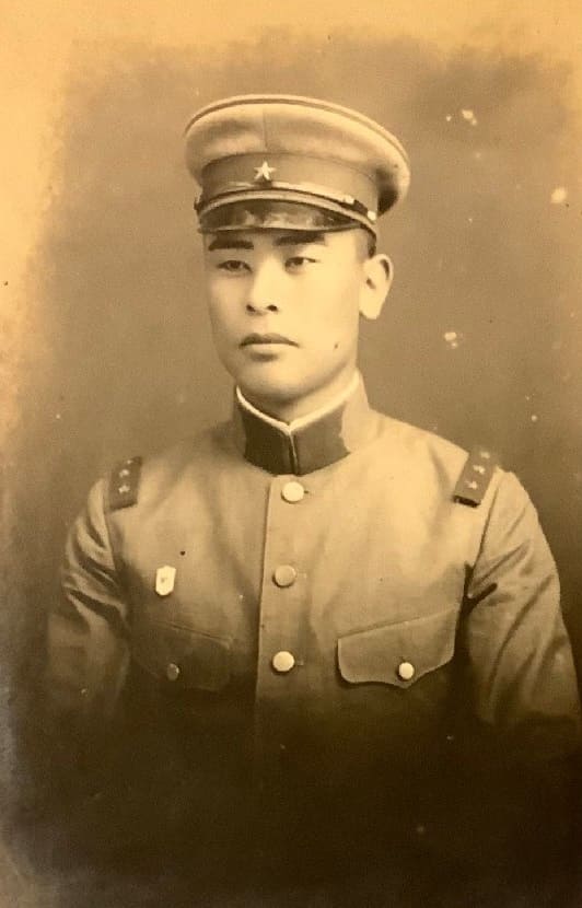 Photo with Imperial  Military Reservist Association Badge.jpg