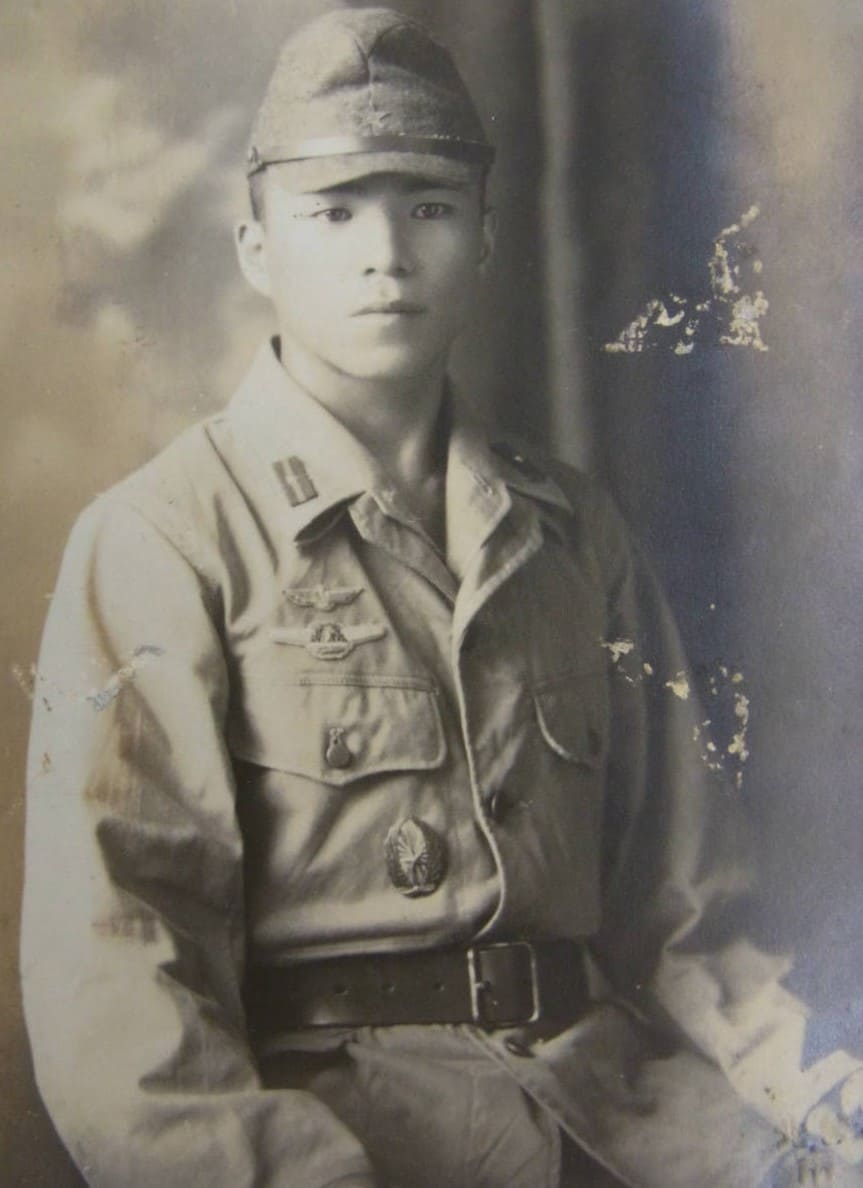 Photo with the Japanese Army Pilot Badge.jpg